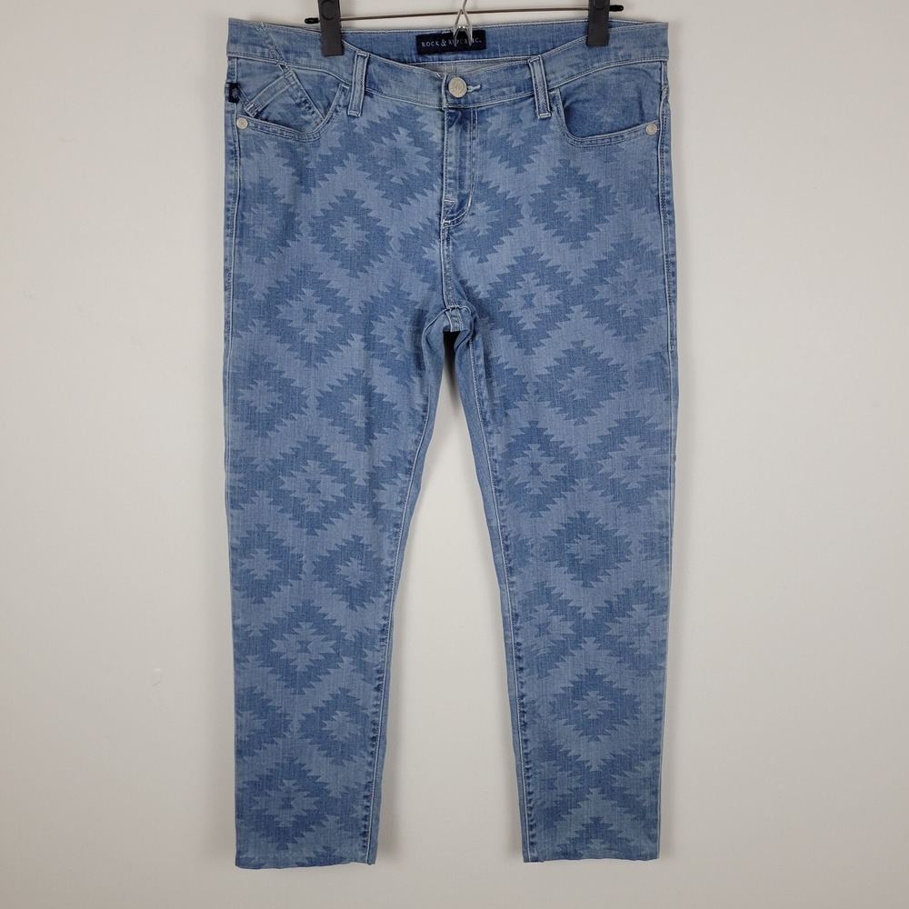 Rock Republic Berlin Denim Jeans Womens 16M Measures 36 x 26.5 Dream Catcher‎